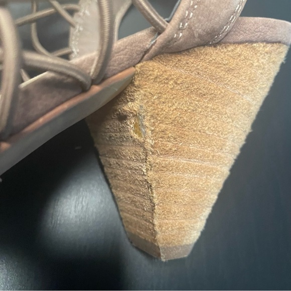 Vince Camuto Evel caged gladiator shoes size 8.5 - Picture 6 of 10